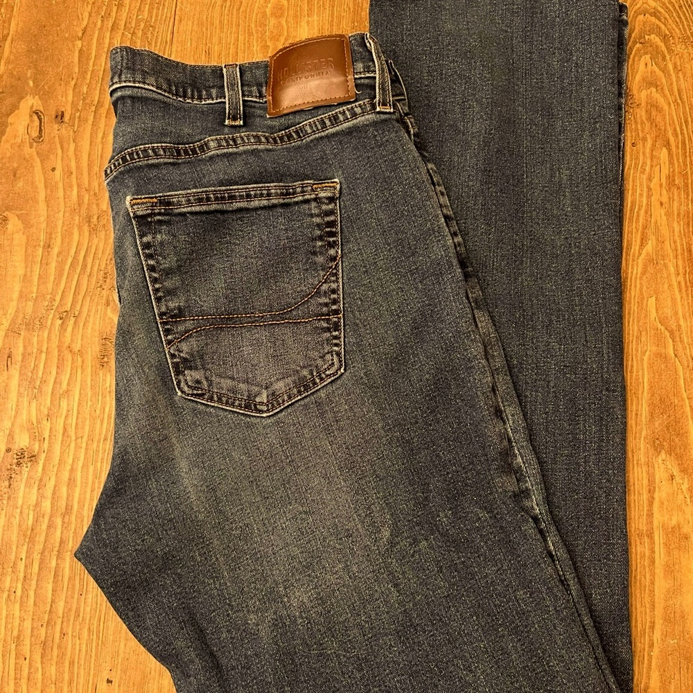 HOLLISTER STRAIGHT LEG DENIM JEANS BOOT CUT SIZE W36 L34